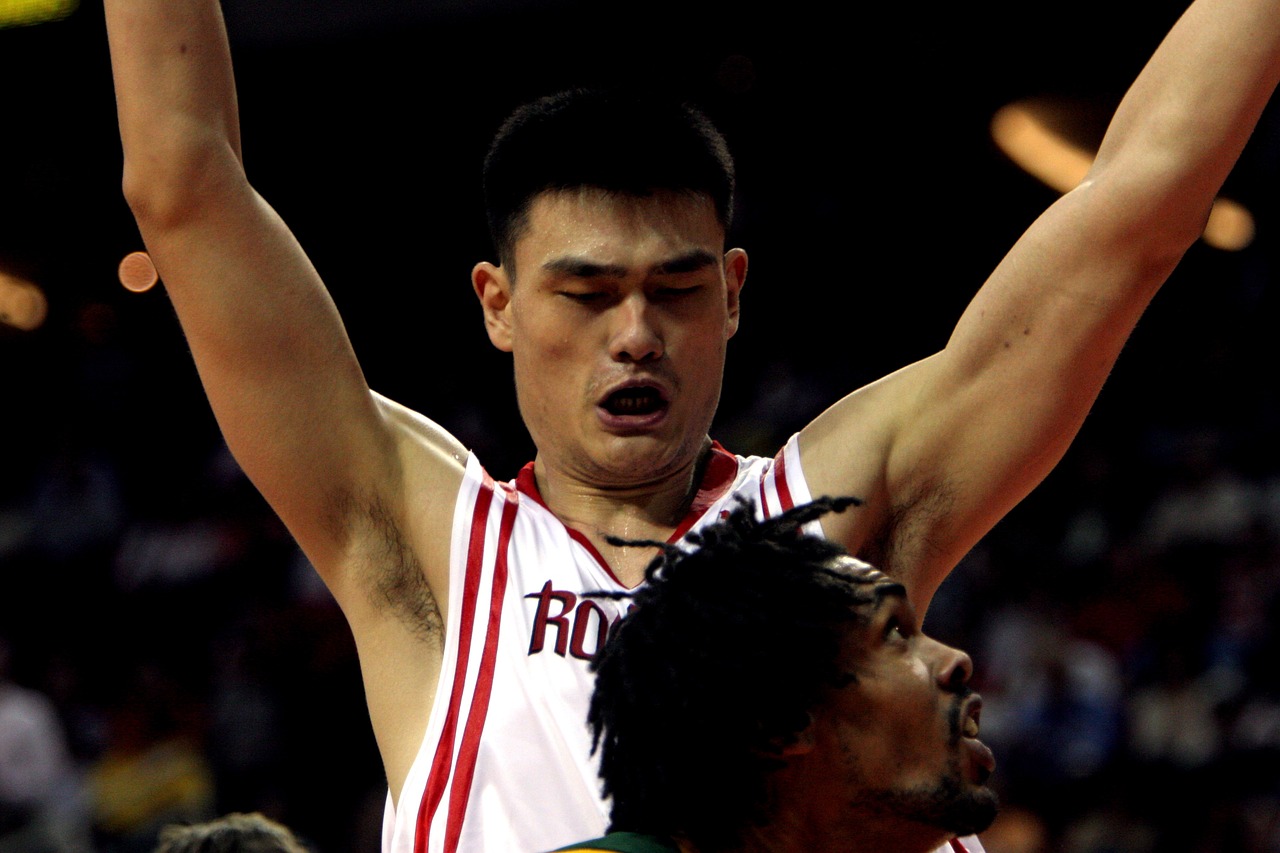 NBA新秀挑战赛，点燃青春的竞技舞台